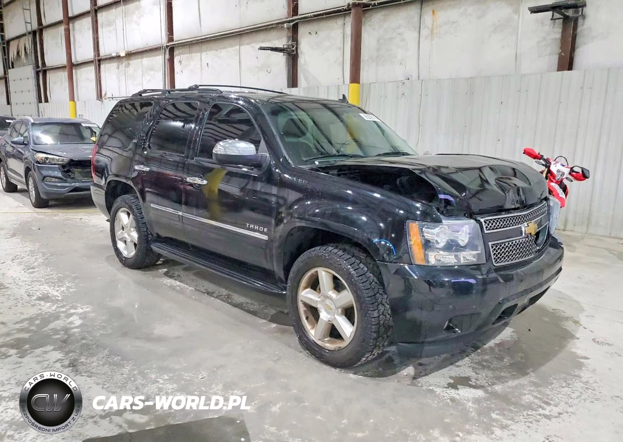 2013 Chevrolet Tahoe K1500 Ltz VIN:1GNSKCE02DR230273 - 4