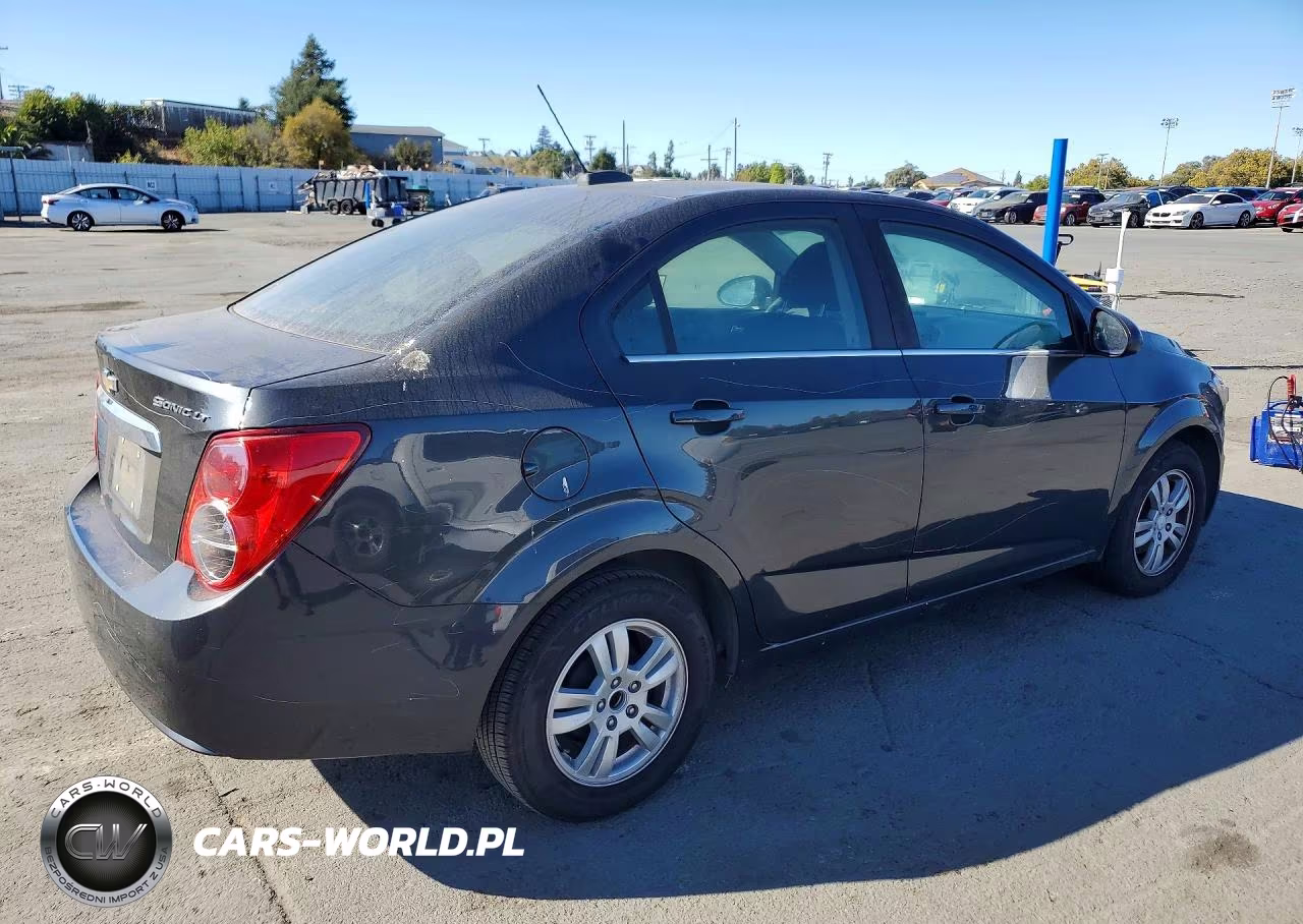 2015 Chevrolet Sonic Lt VIN:1G1JC5SG0F4137873 - 3