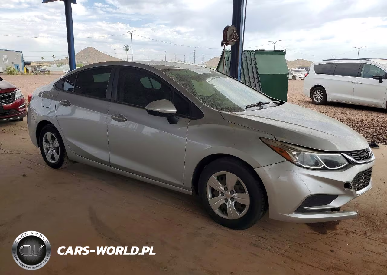 2017 Chevrolet Cruze Ls VIN:1G1BC5SM2H7272509 - 4