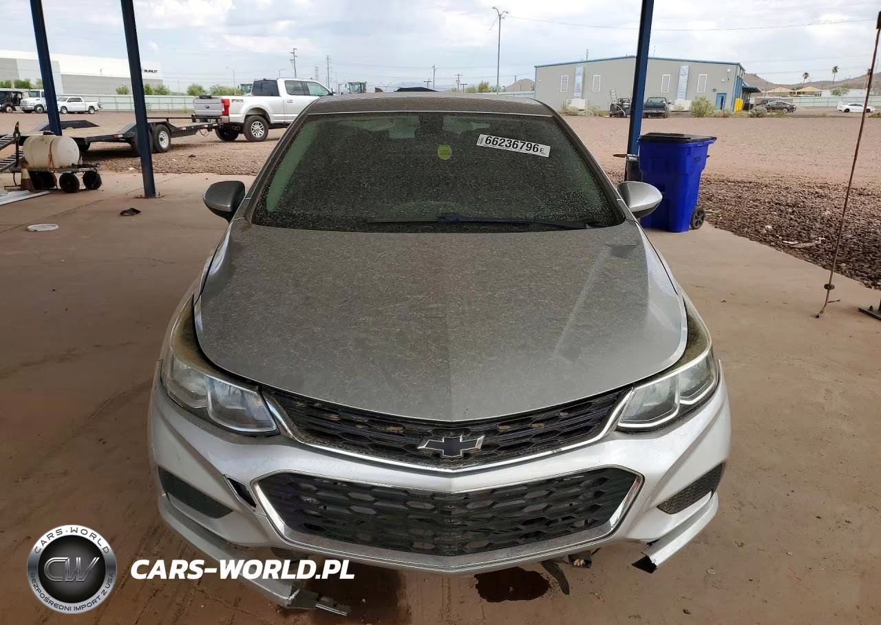 2017 Chevrolet Cruze Ls VIN:1G1BC5SM2H7272509 - 5
