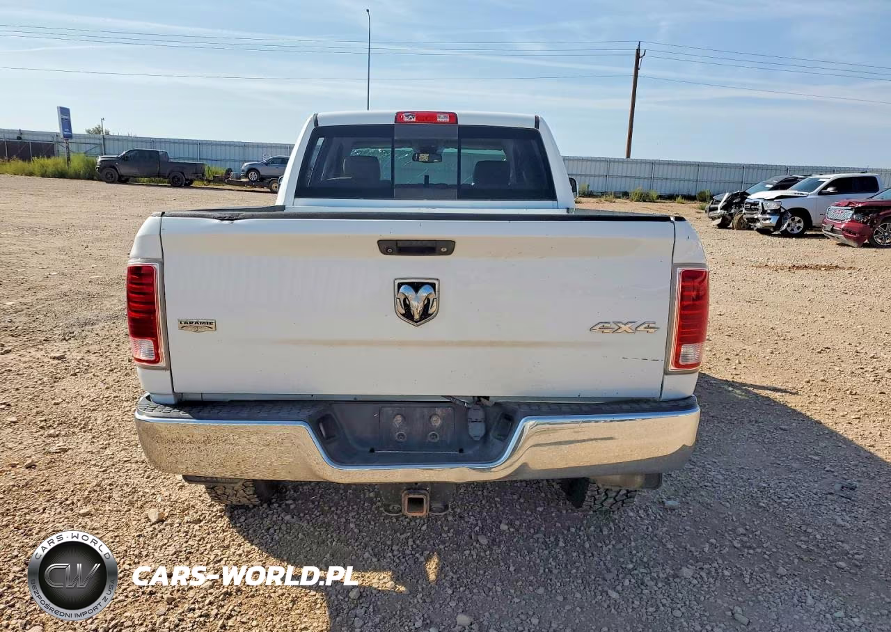 2013 Ram 2500 Laramie VIN:3C6UR5FL0DG517068 - 6