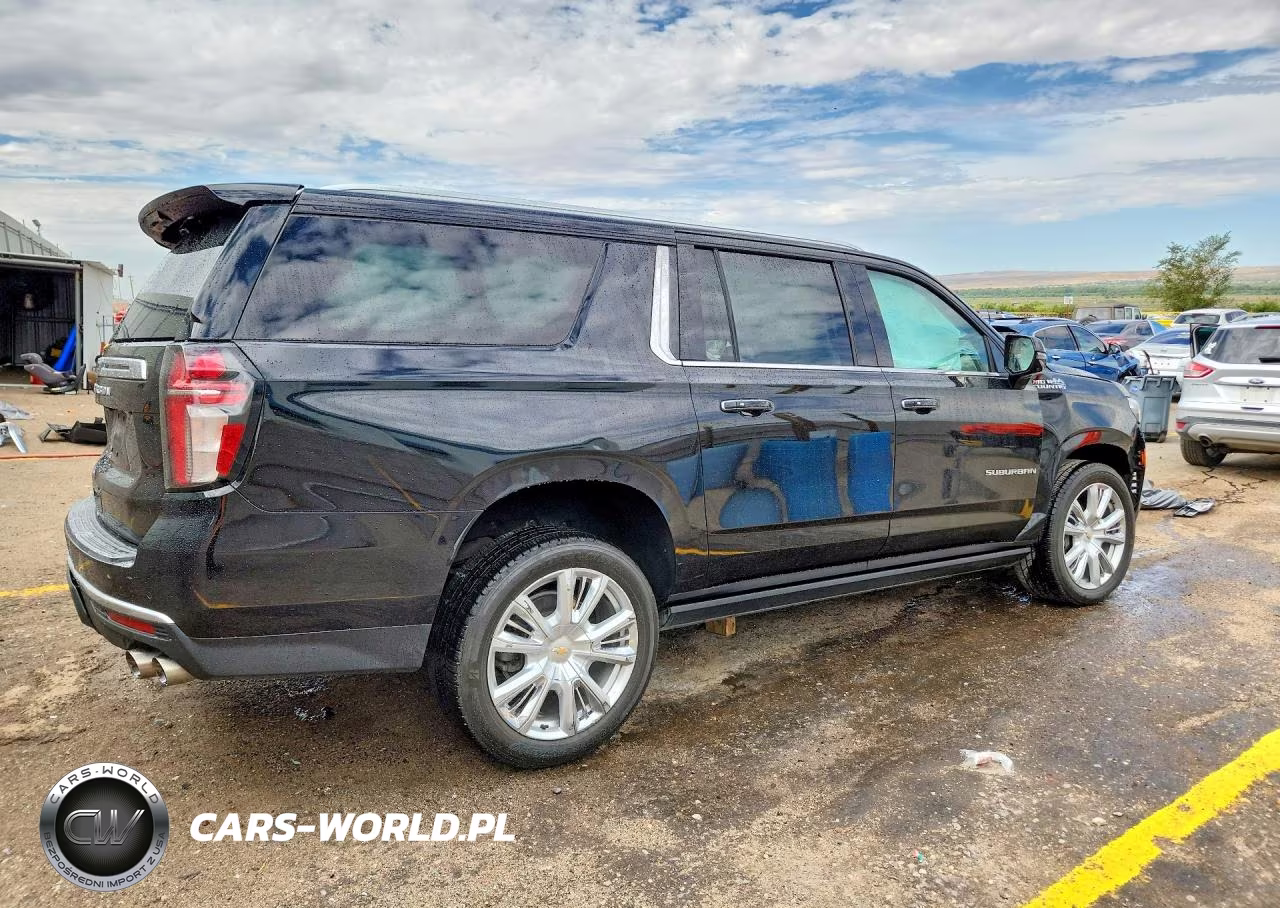 2021 Chevrolet Suburban K1500 High Country VIN:1GNSKGKL7MR358191 - 3
