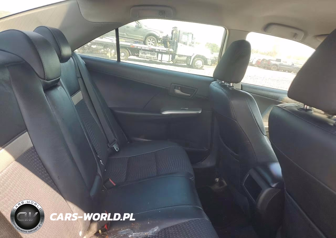 2014 Toyota Camry Se VIN:4T1BF1FK6EU751962 - 10