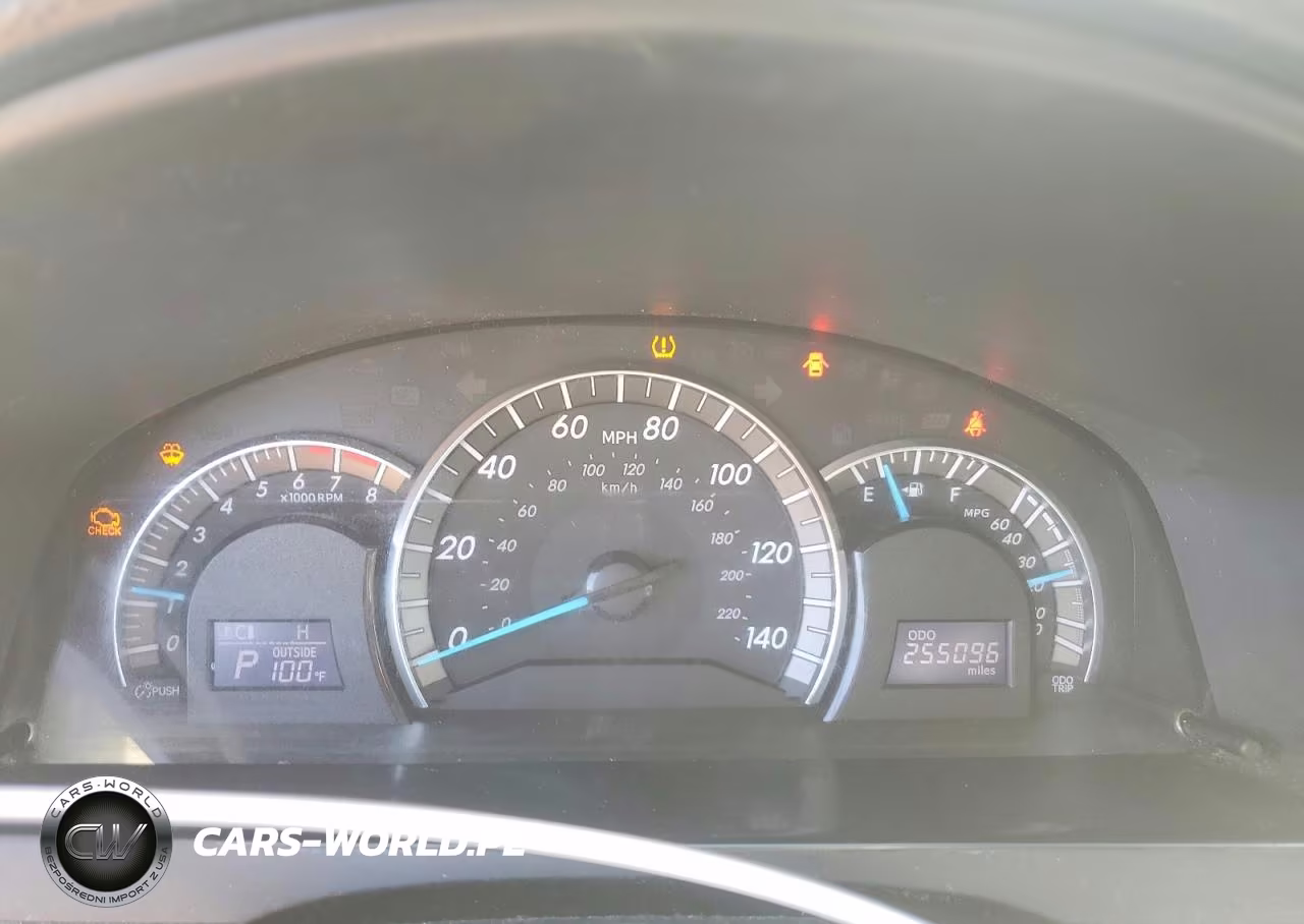 2014 Toyota Camry Se VIN:4T1BF1FK6EU751962 - 9