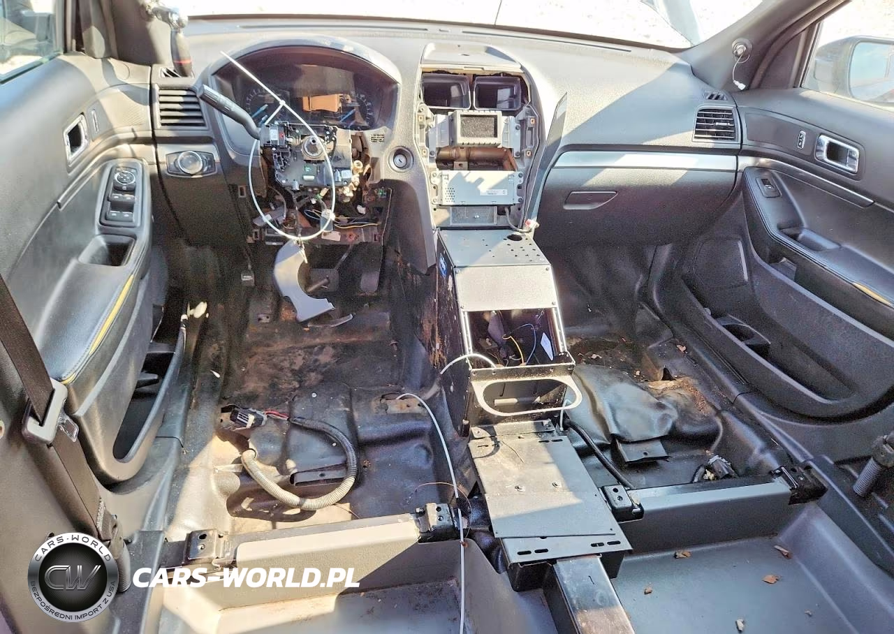 2019 Ford Explorer Police Interceptor VIN:1FM5K8AR4KGB44524 - 8