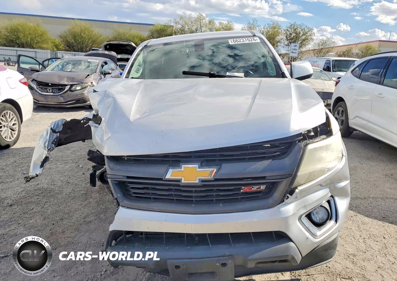 2015 Chevrolet Colorado Z71 VIN:1GCGTCE39F1191382 - 5
