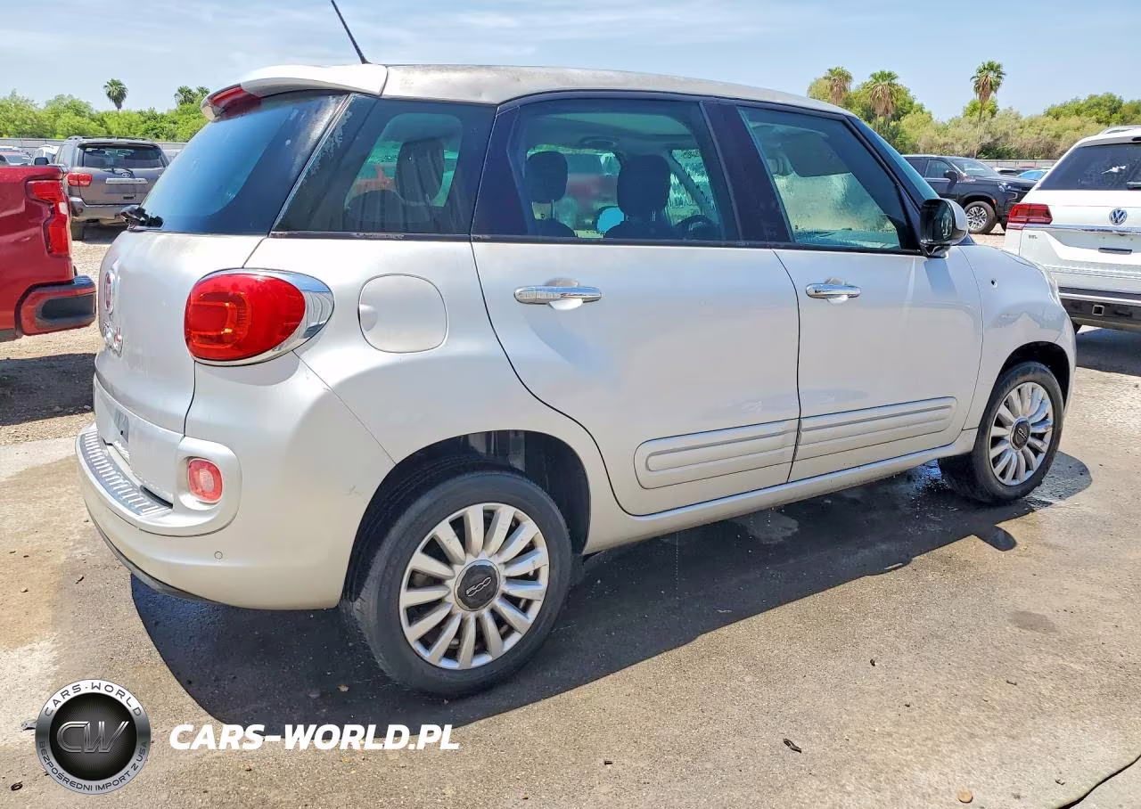 2015 Fiat 500L Easy VIN:ZFBCFABH8FZ031248 - 3