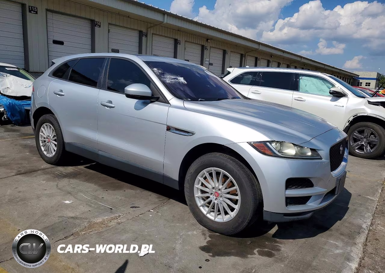 2018 Jaguar F-Pace VIN:SADCS2FX2JA279121 - 4