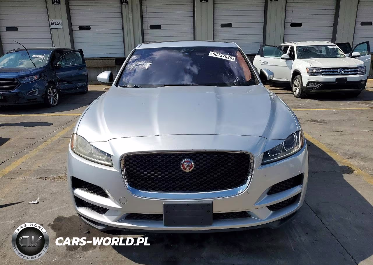 2018 Jaguar F-Pace VIN:SADCS2FX2JA279121 - 5