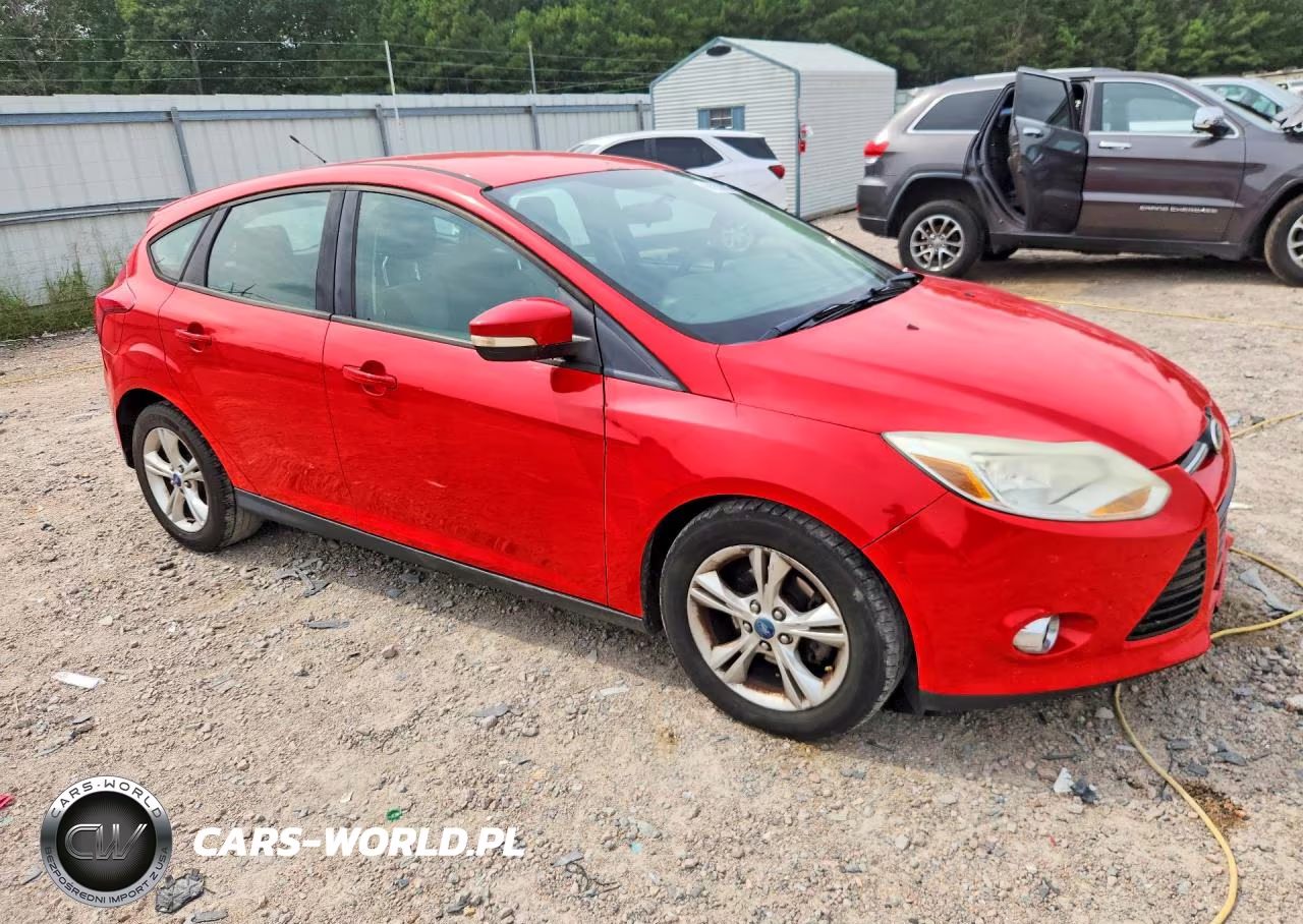 2012 Ford Focus Se VIN:1FAHP3K21CL271169 - 4