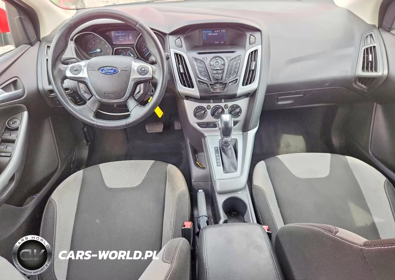 2012 Ford Focus Se VIN:1FAHP3K21CL271169 - 8