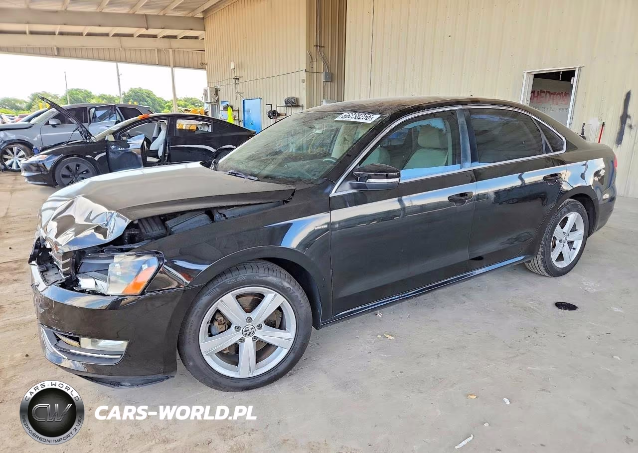 2015 Volkswagen Passat S VIN:1VWAT7A38FC110554 - 1