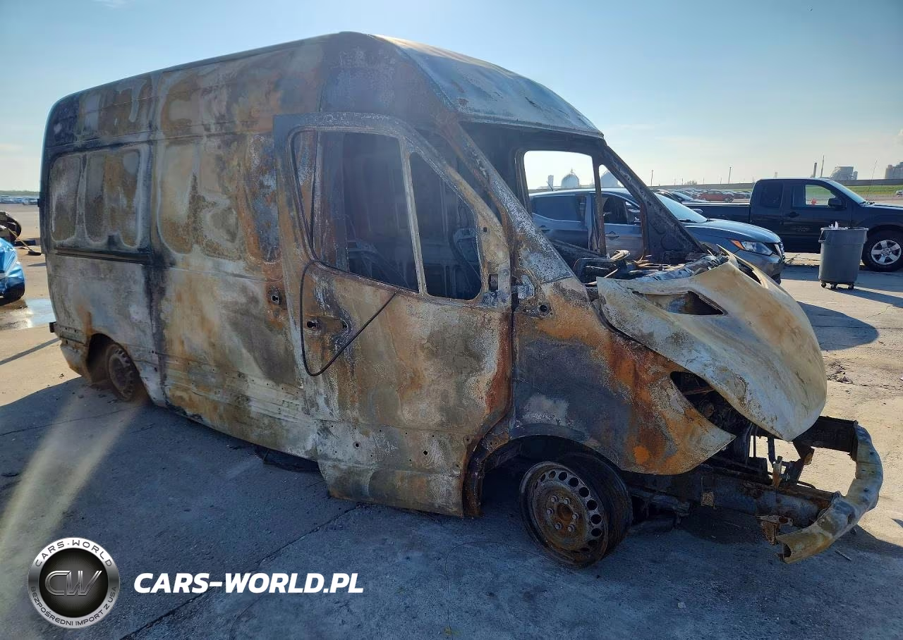 2023 Mercedes-Benz Sprinter 1500 VIN:W1Y70BGY1PT127883 - 4