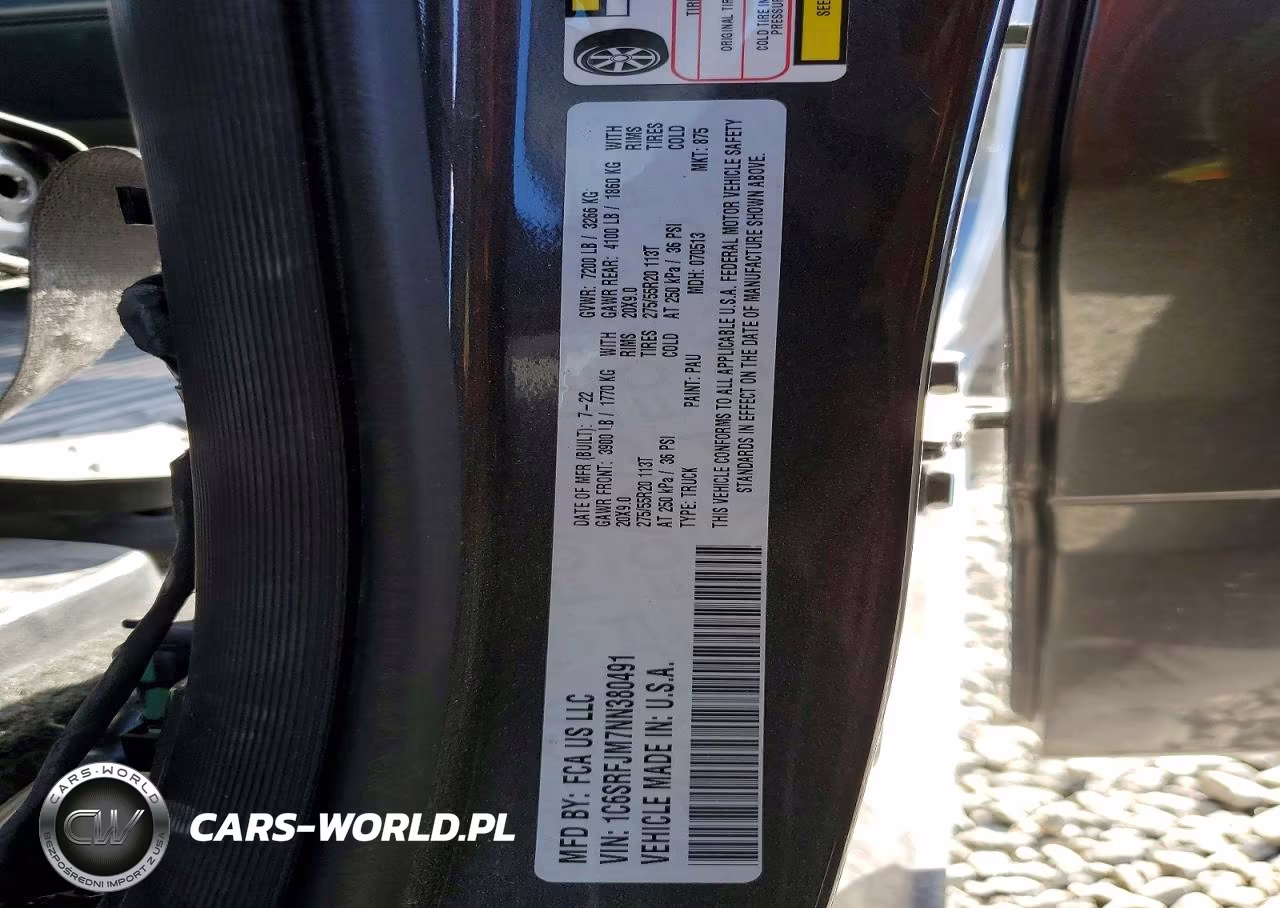 2022 Ram 1500 Laramie VIN:1C6SRFJM7NN380491 - 13