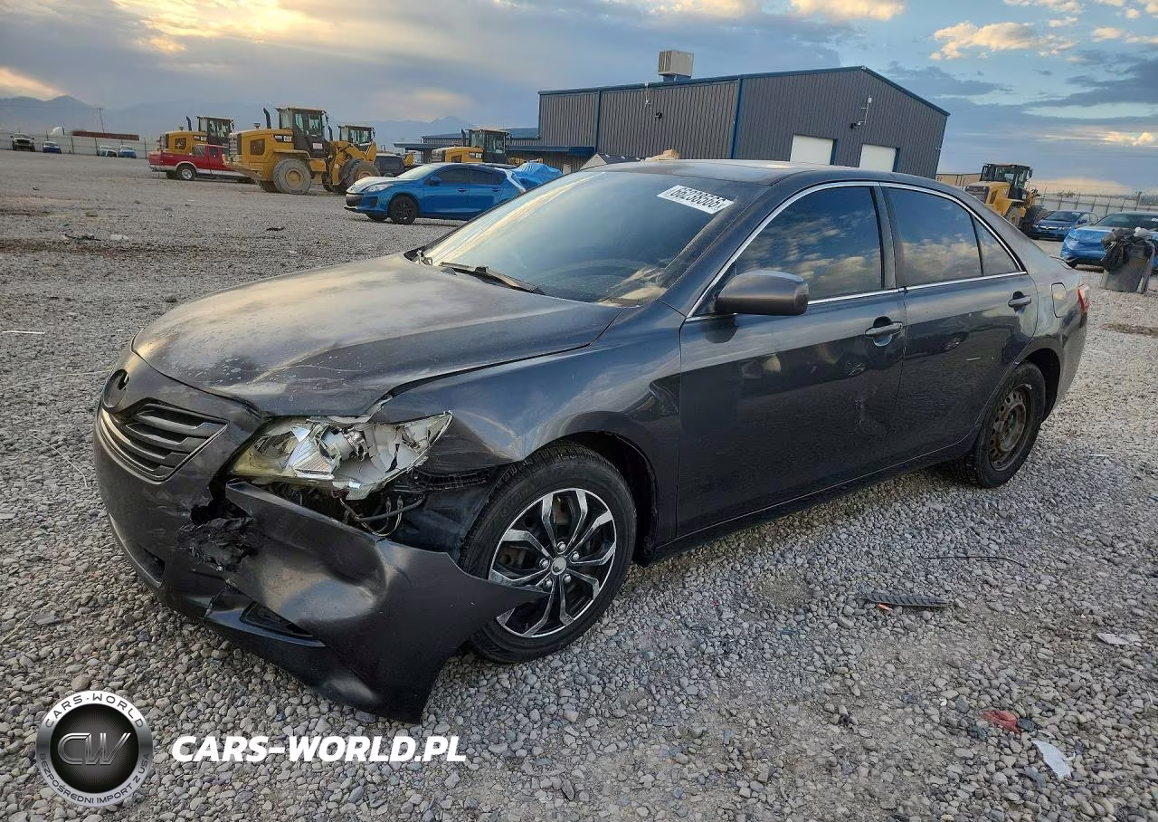 2008 Toyota Camry Le – zdjęcie 1 z 12