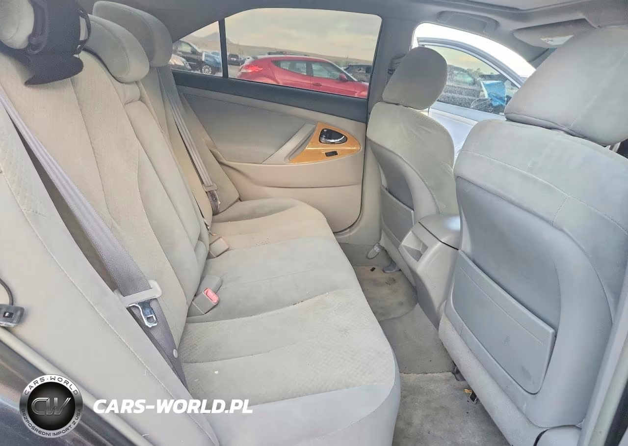 2008 Toyota Camry Le VIN:4T1BE46K98U748384 - 10