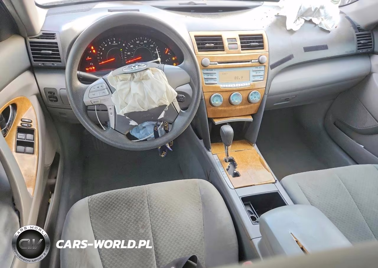 2008 Toyota Camry Le VIN:4T1BE46K98U748384 - 8