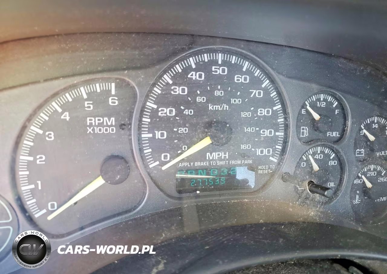 2000 Chevrolet Silverado C1500 VIN:1GCEC14W2YZ107186 - 9
