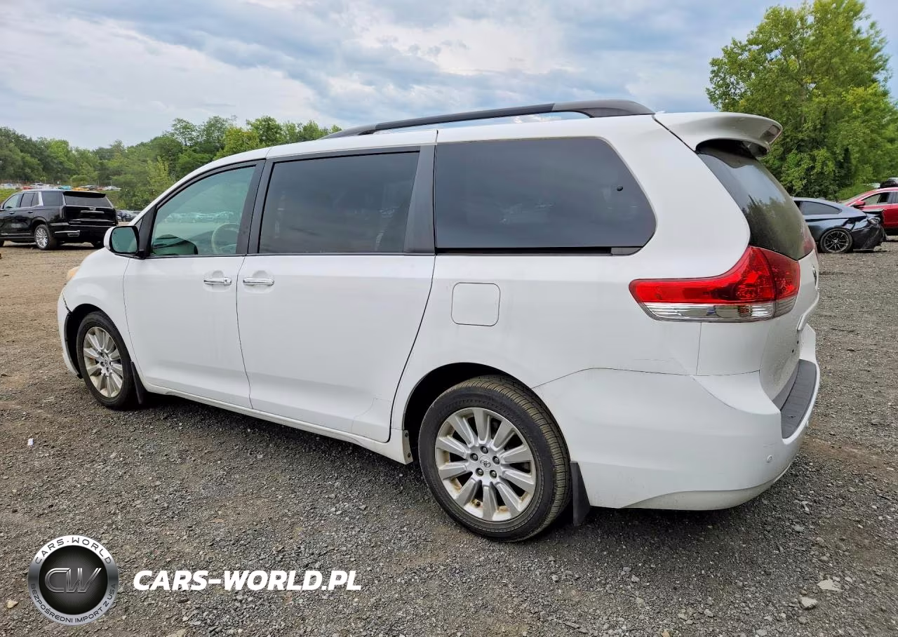 2012 Toyota Sienna Xle 7-Passenger VIN:5TDDK3DC8CS038059 - 2