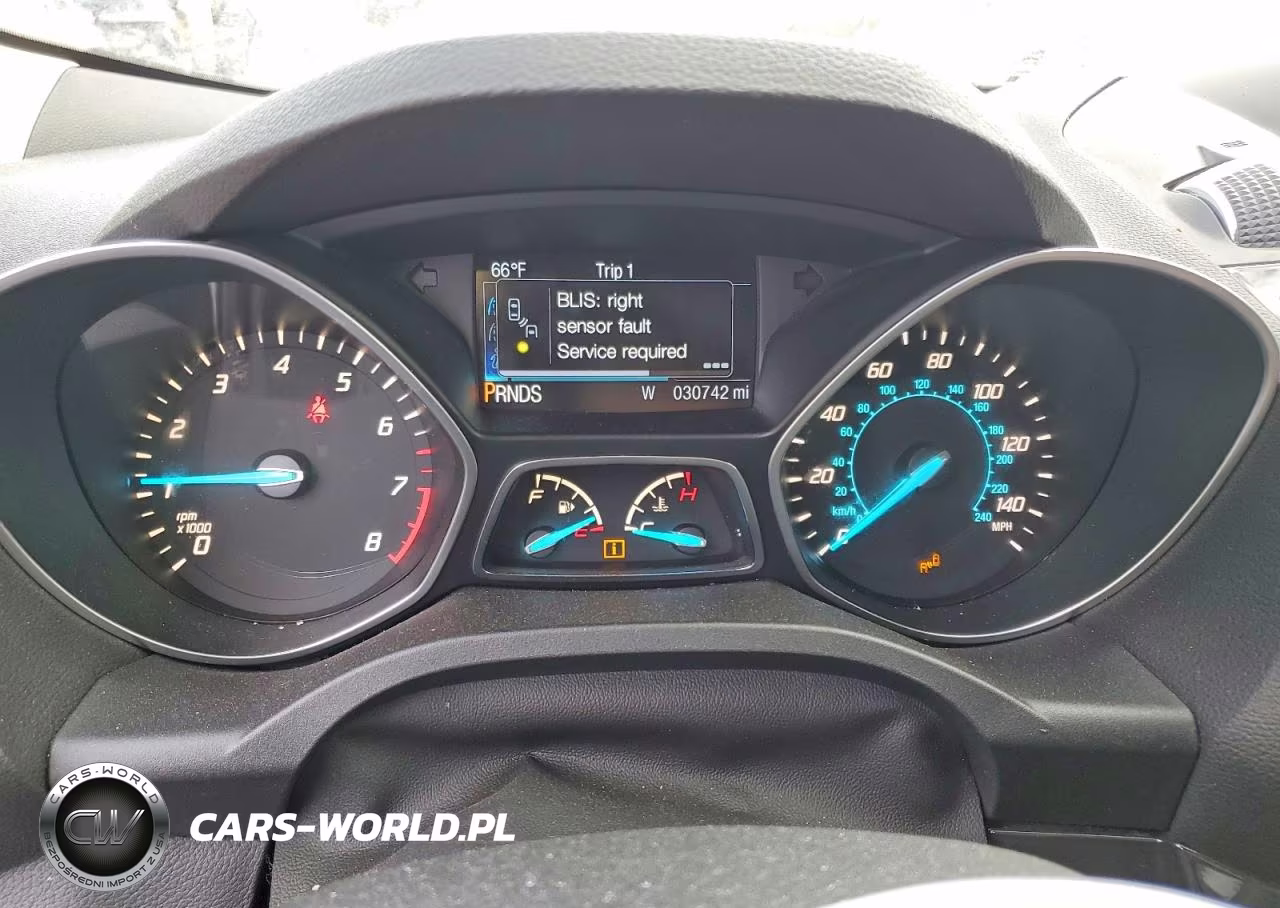 2014 Ford Escape Titanium VIN:1FMCU9J98EUD02053 - 9