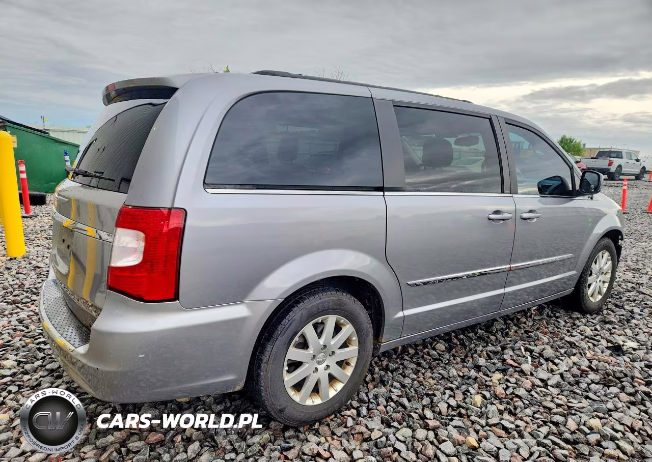 2013 Chrysler Town & Country Touring VIN:2C4RC1BG1DR684499 - 3