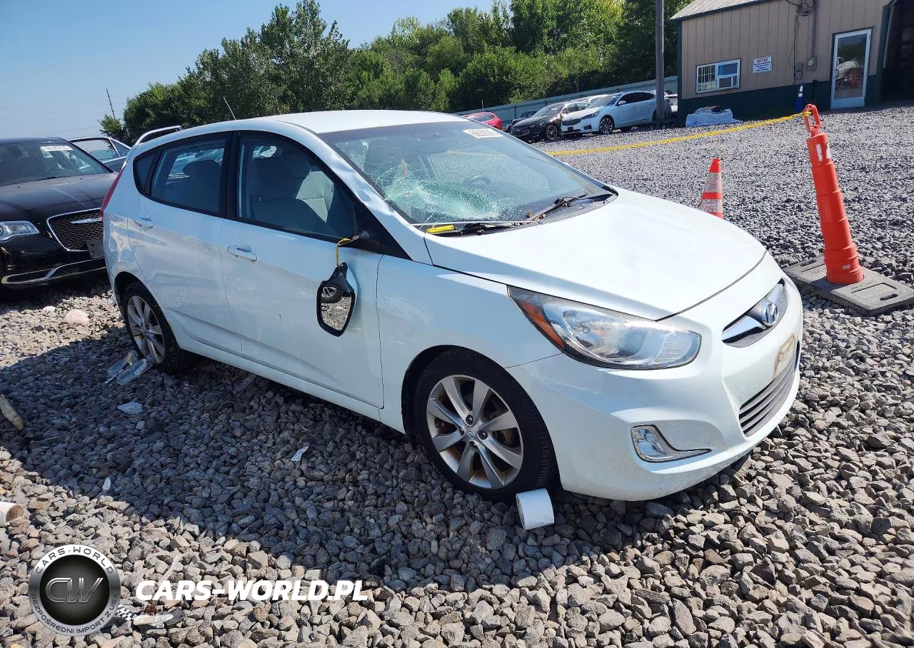2012 Hyundai Accent Se VIN:KMHCU5AE2CU049282 - 4