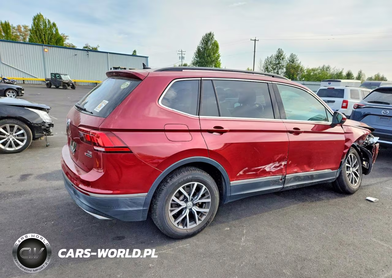 2018 Volkswagen Tiguan Se VIN:3VV2B7AX0JM205633 - 3