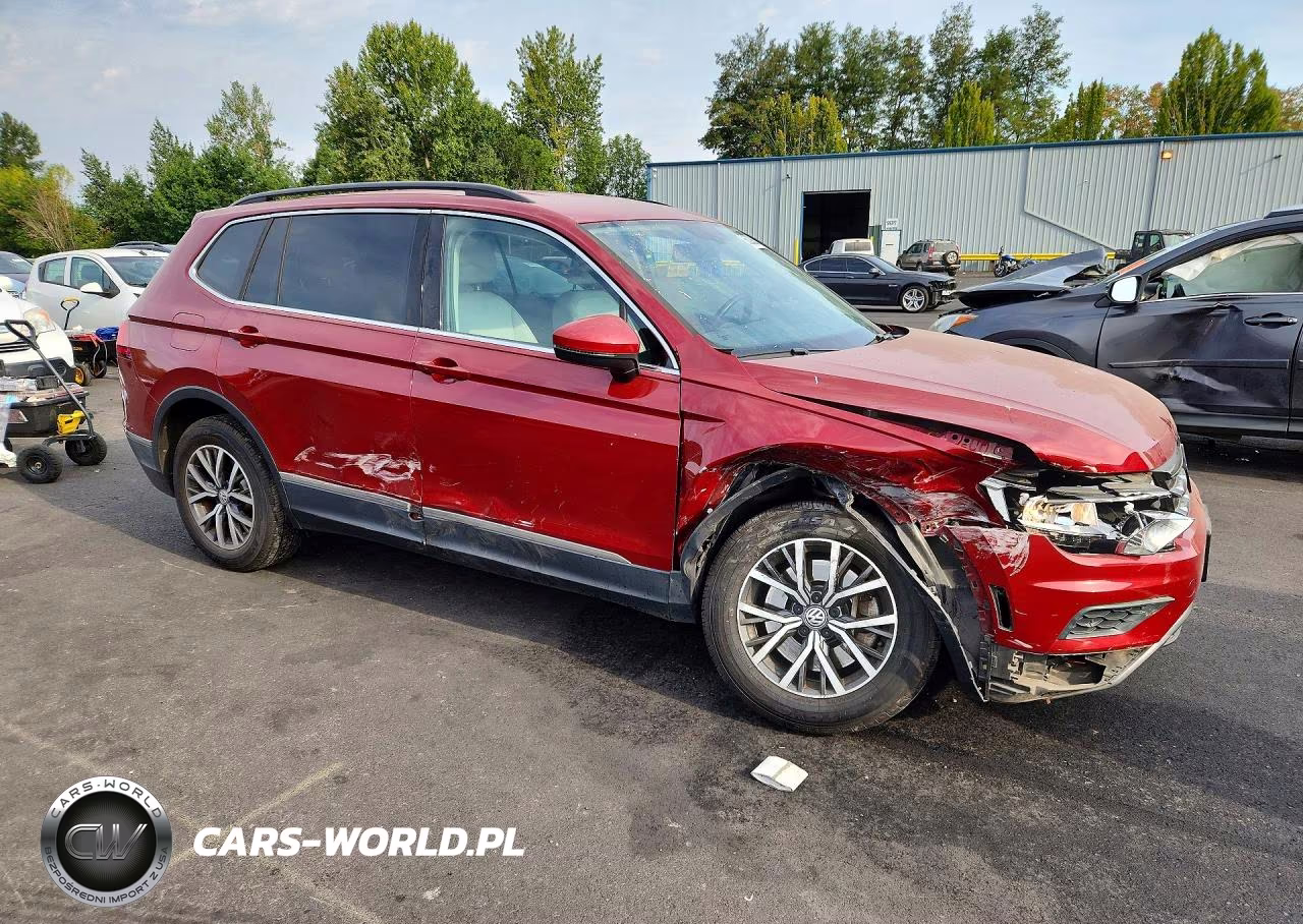 2018 Volkswagen Tiguan Se VIN:3VV2B7AX0JM205633 - 4