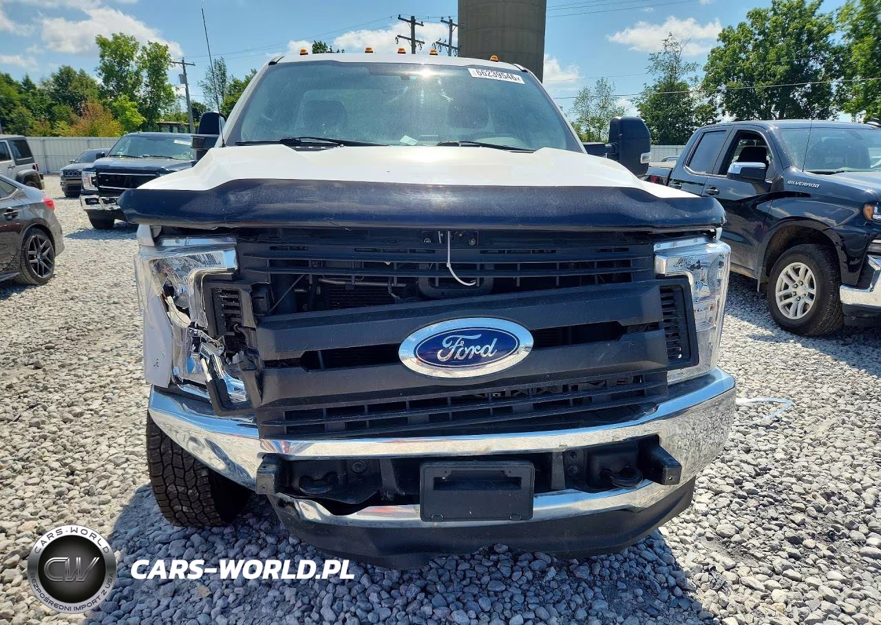 2019 Ford F250 Super Duty VIN:1FTBF2B68KED62846 - 5