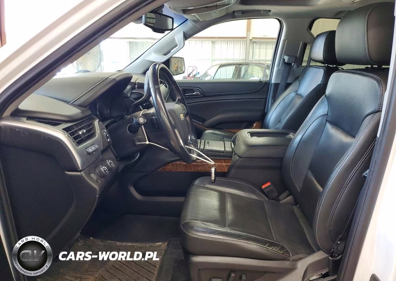 2019 Chevrolet Tahoe K1500 Premier VIN:1GNSKCKC4KR148752 - 7
