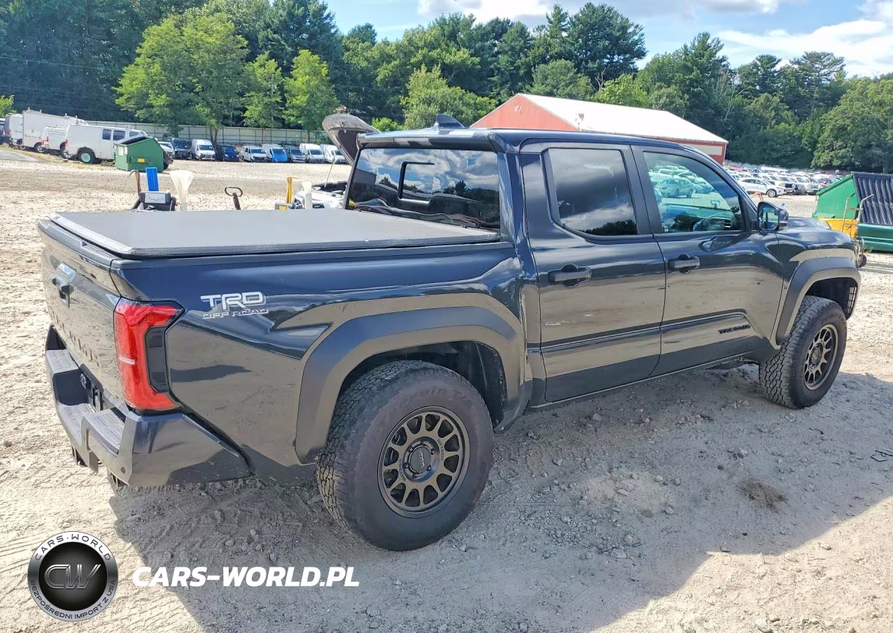 2025 Toyota Tacoma Trd Off-Road VIN:3TMLB5JN5SM106247 - 3