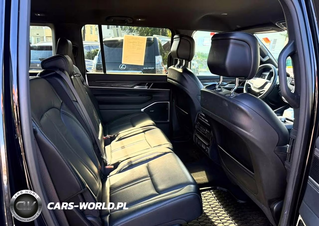 2022 Jeep Wagoneer Series Ii VIN:1C4SJVBTXNS117073 - 6