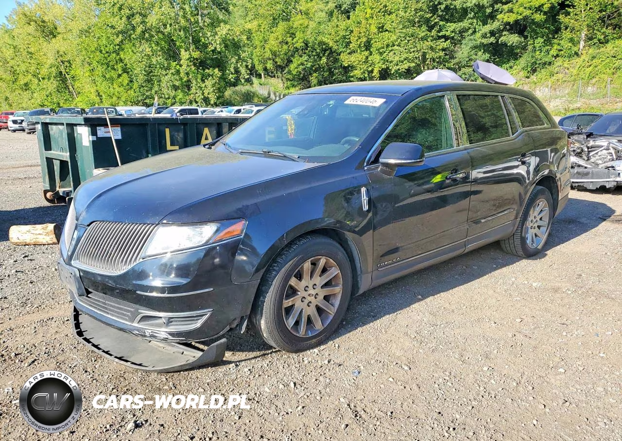 2016 Lincoln Mkt – zdjęcie 1 z 13