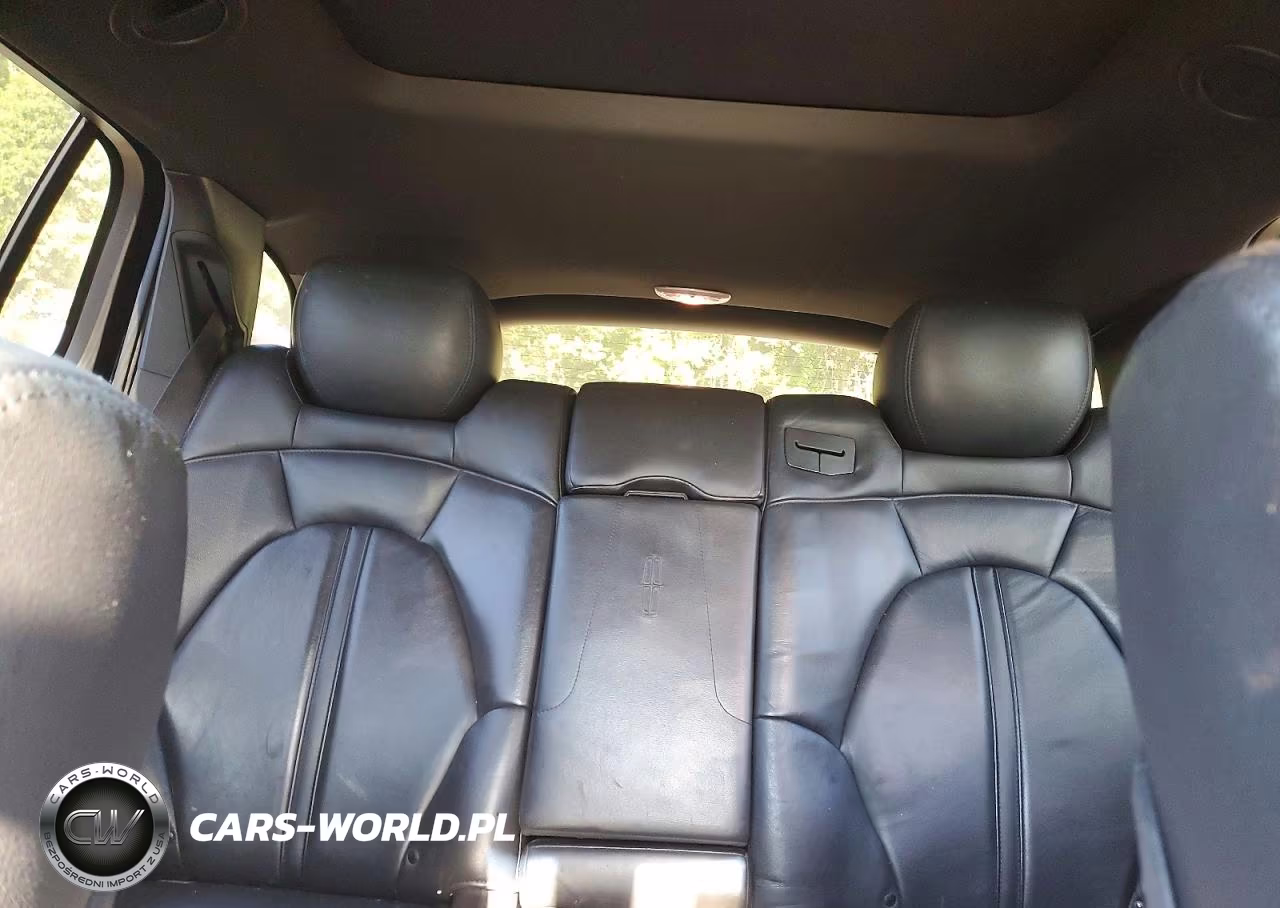 2016 Lincoln Mkt VIN:2LMHJ5NK8GBL00384 - 10