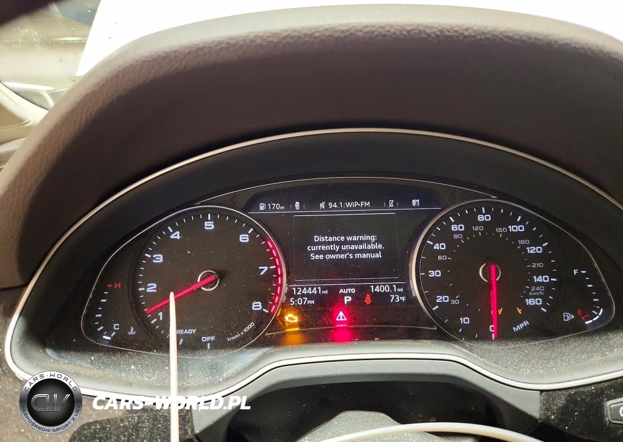 2018 Audi Q7 Premium Plus VIN:WA1LAAF72JD010621 - 9