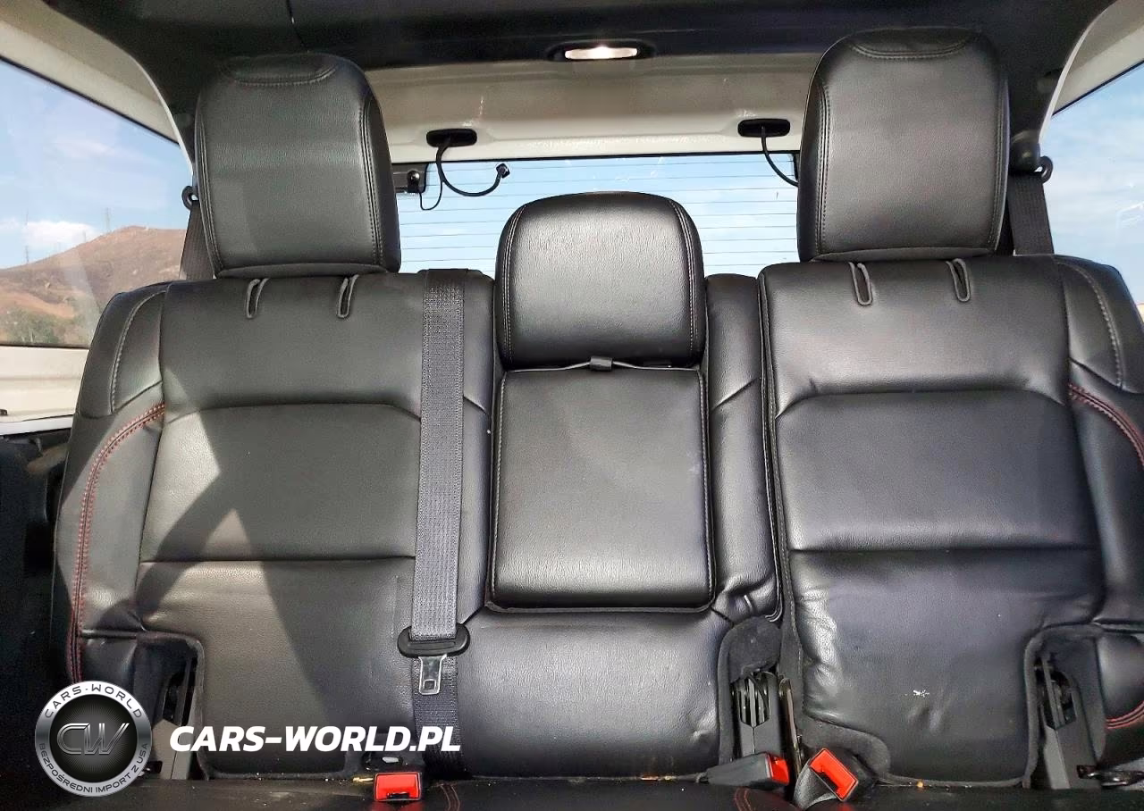2020 Jeep Wrangler Unlimited Rubicon VIN:1C4HJXFG3LW141501 - 10