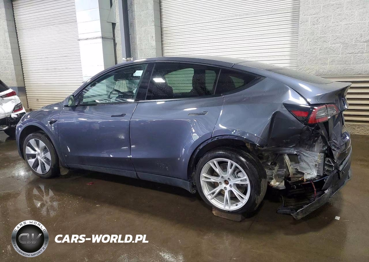 2023 Tesla Model Y VIN:7SAYGDEE6PF876645 - 2