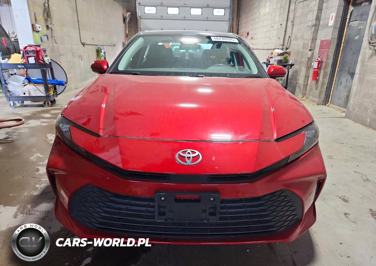 2025 Toyota Camry Le VIN:4T1DAACK0SU040913 - 5
