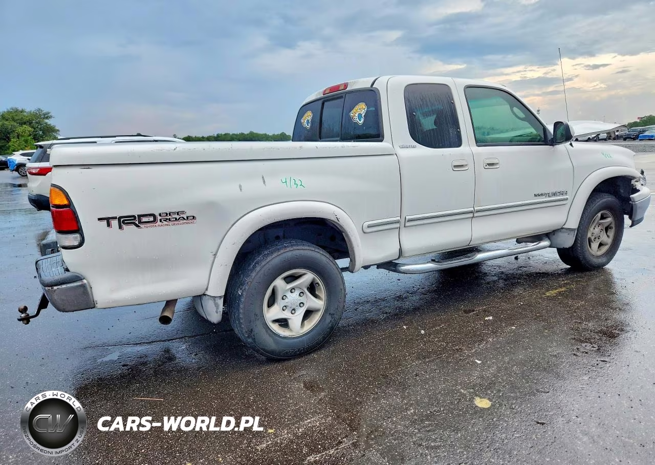 2002 Toyota Tundra Access Cab Limited VIN:5TBRT38102S328427 - 3