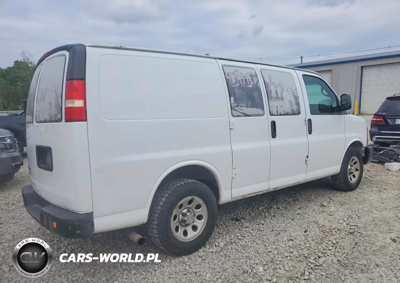 2014 Chevrolet Express G1500 VIN:1GCSGAFX5E1129657 - 3