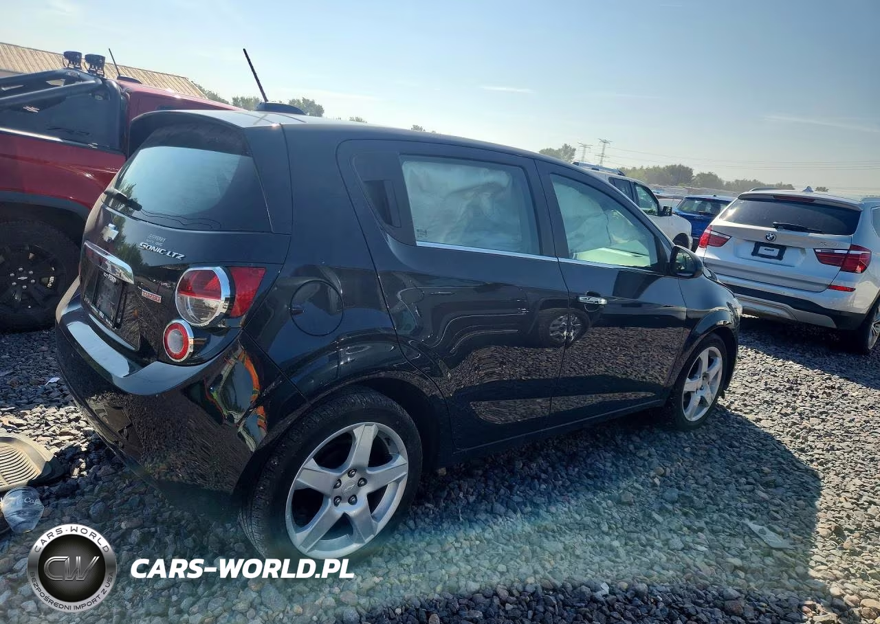 2015 Chevrolet Sonic Ltz VIN:1G1JE6SB7F4194026 - 3