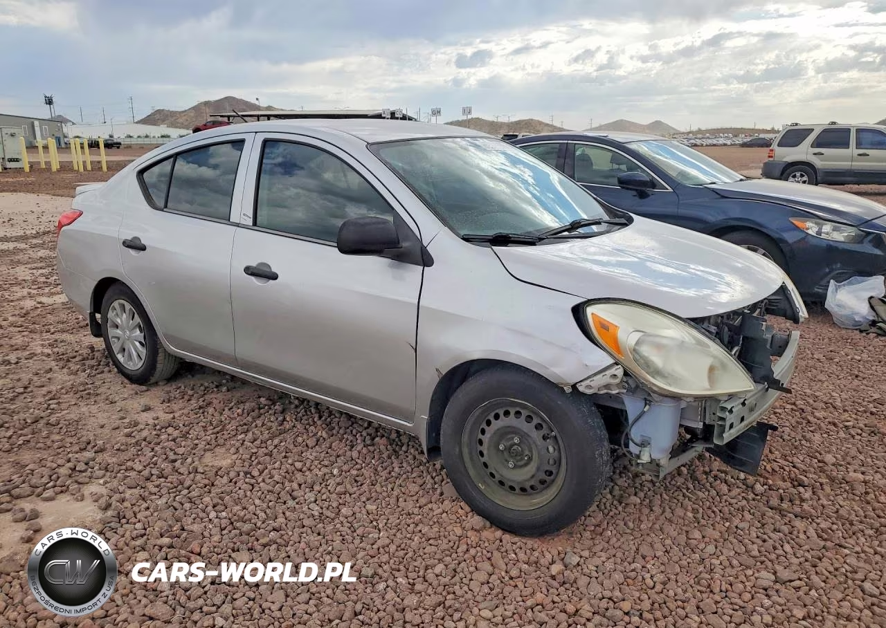 2013 Nissan Versa 1.6 S VIN:3N1CN7AP8DL890052 - 4