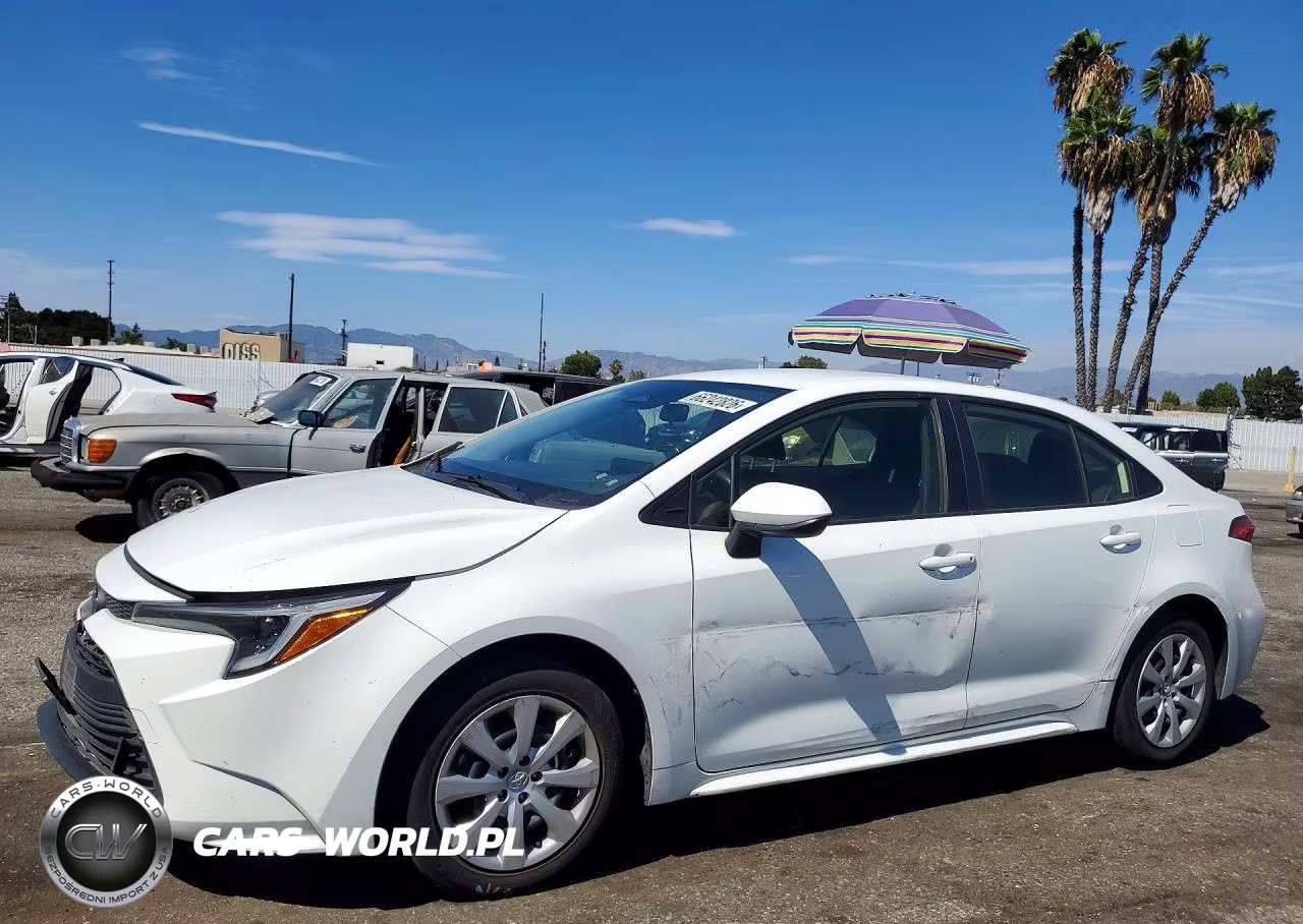 2023 Toyota Corolla Hybrid Le