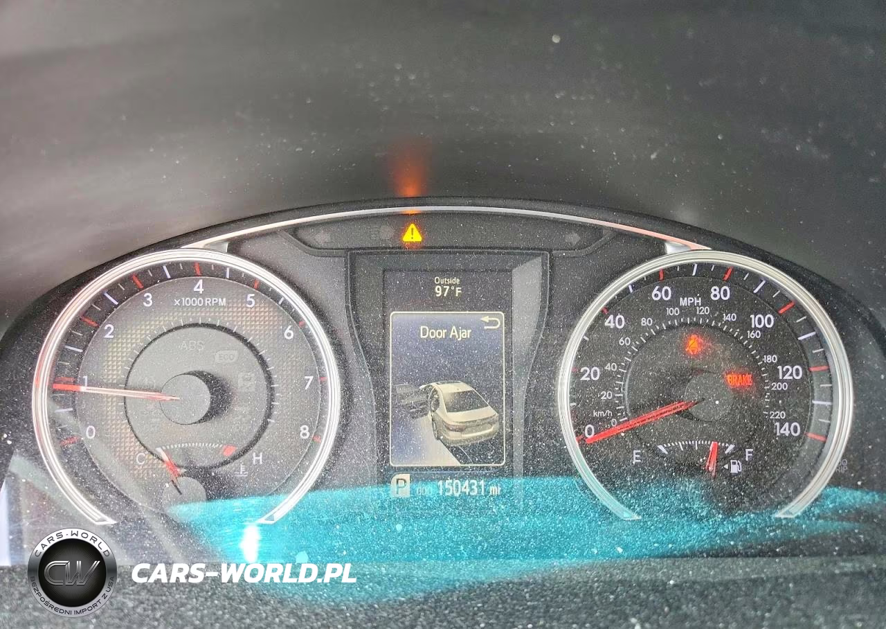 2016 Toyota Camry Se VIN:4T1BF1FK0GU610131 - 9