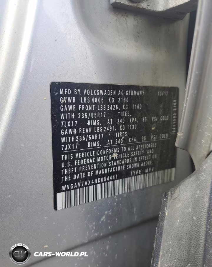2017 Volkswagen Tiguan S VIN:WVGAV7AX4HK054441 - 13
