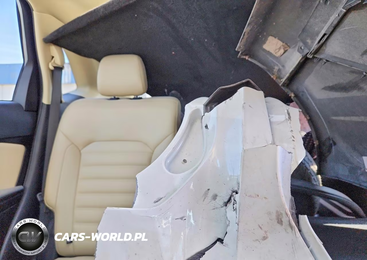 2022 Ford Edge Sel VIN:2FMPK4J9XNBB15946 - 10