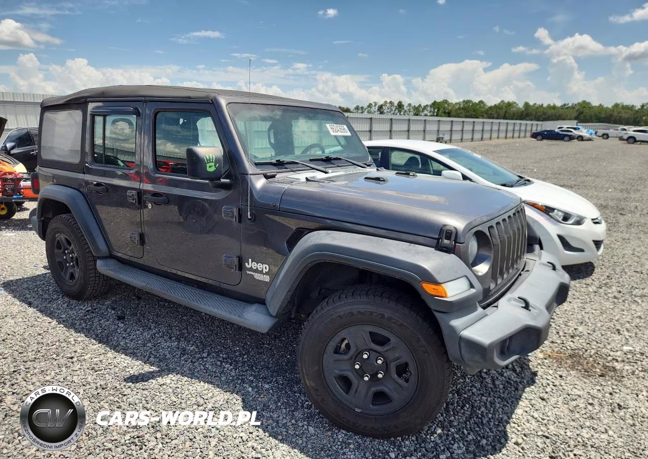 2020 Jeep Wrangler Unlimited Sport VIN:1C4HJXDN3LW151737 - 4