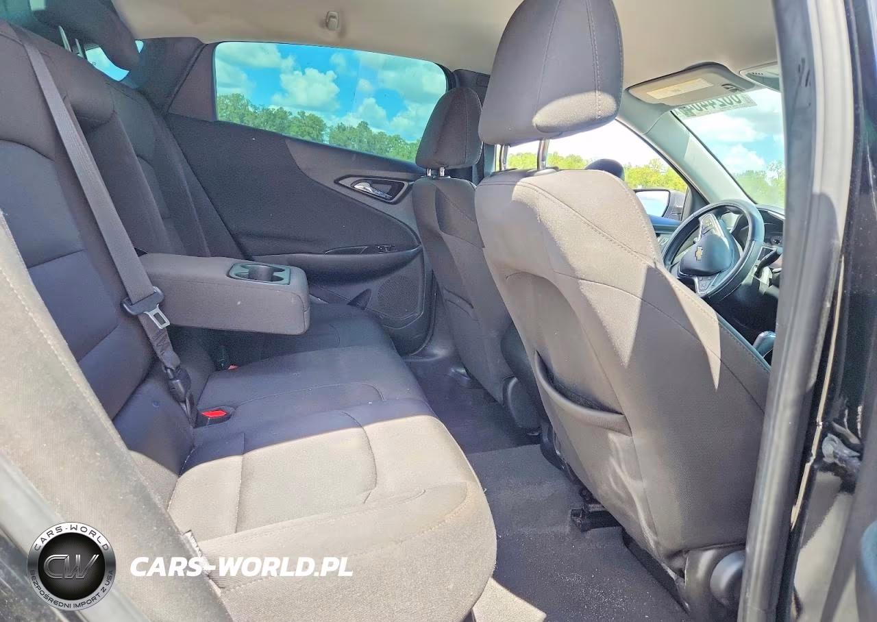 2018 Chevrolet Malibu Ls VIN:1G1ZB5ST3JF276301 - 10