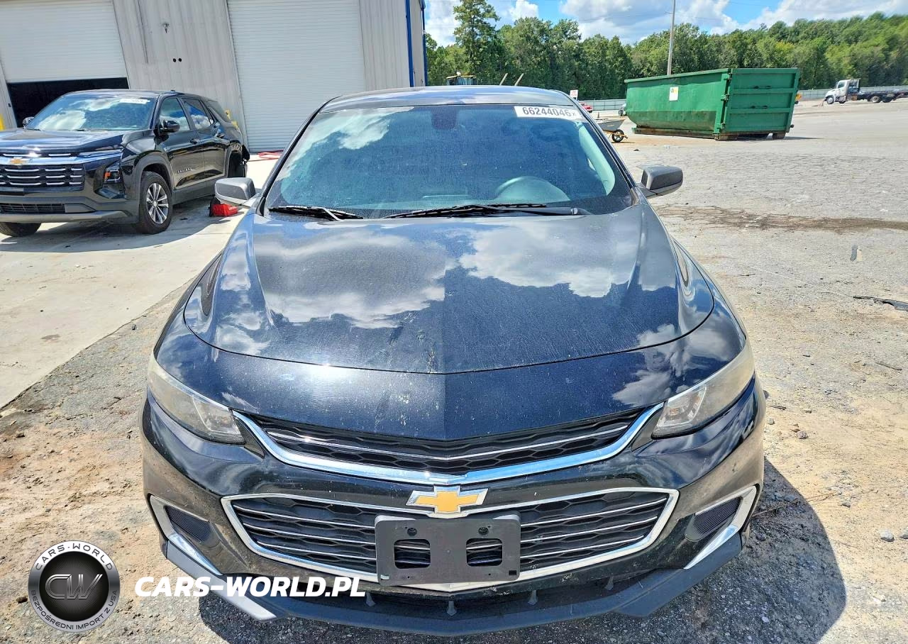 2018 Chevrolet Malibu Ls VIN:1G1ZB5ST3JF276301 - 5