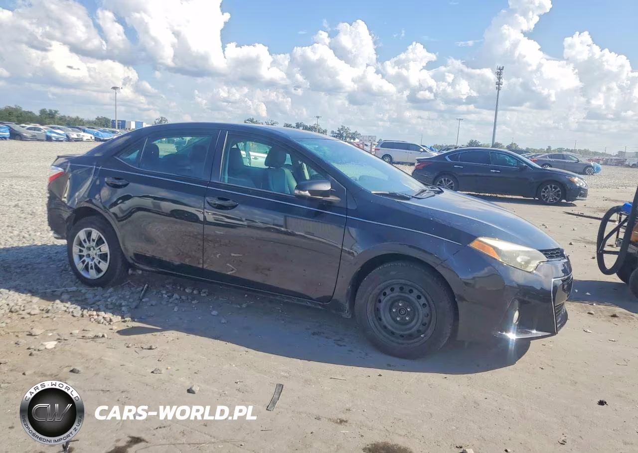 2015 Toyota Corolla S VIN:2T1BURHE3FC438317 - 4